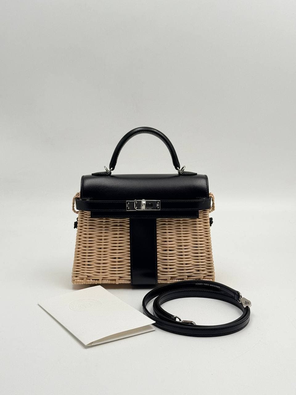 Hermès Mini Kelly Picnic Noir Box calf and osier wicker front with strap