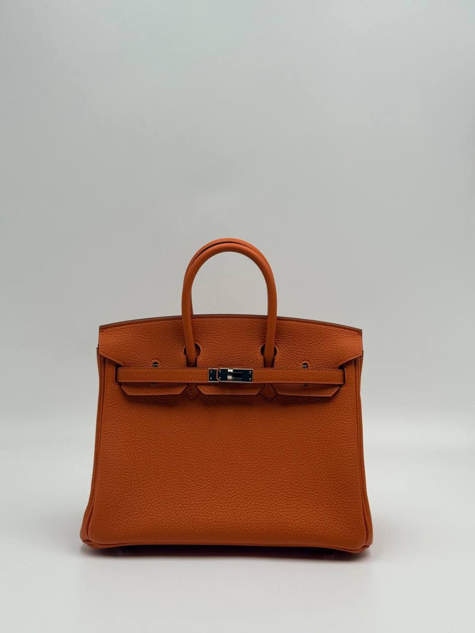 Hermès Birkin 25 Orange H Togo front with palladium hardware — 2