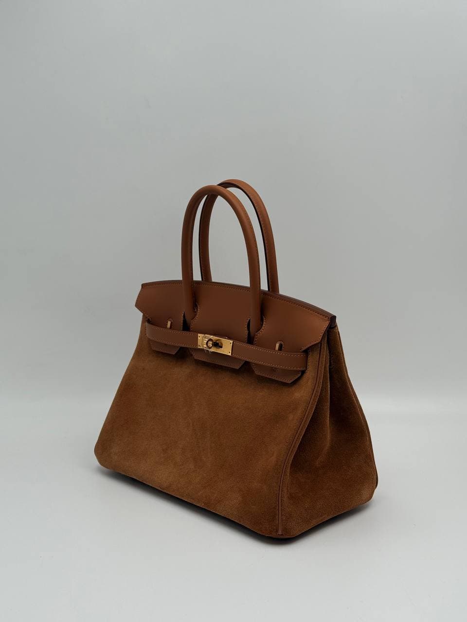 Hermès Birkin 30 Grizzly Chamois suede and Gold Swift front with gold hardware — 2
