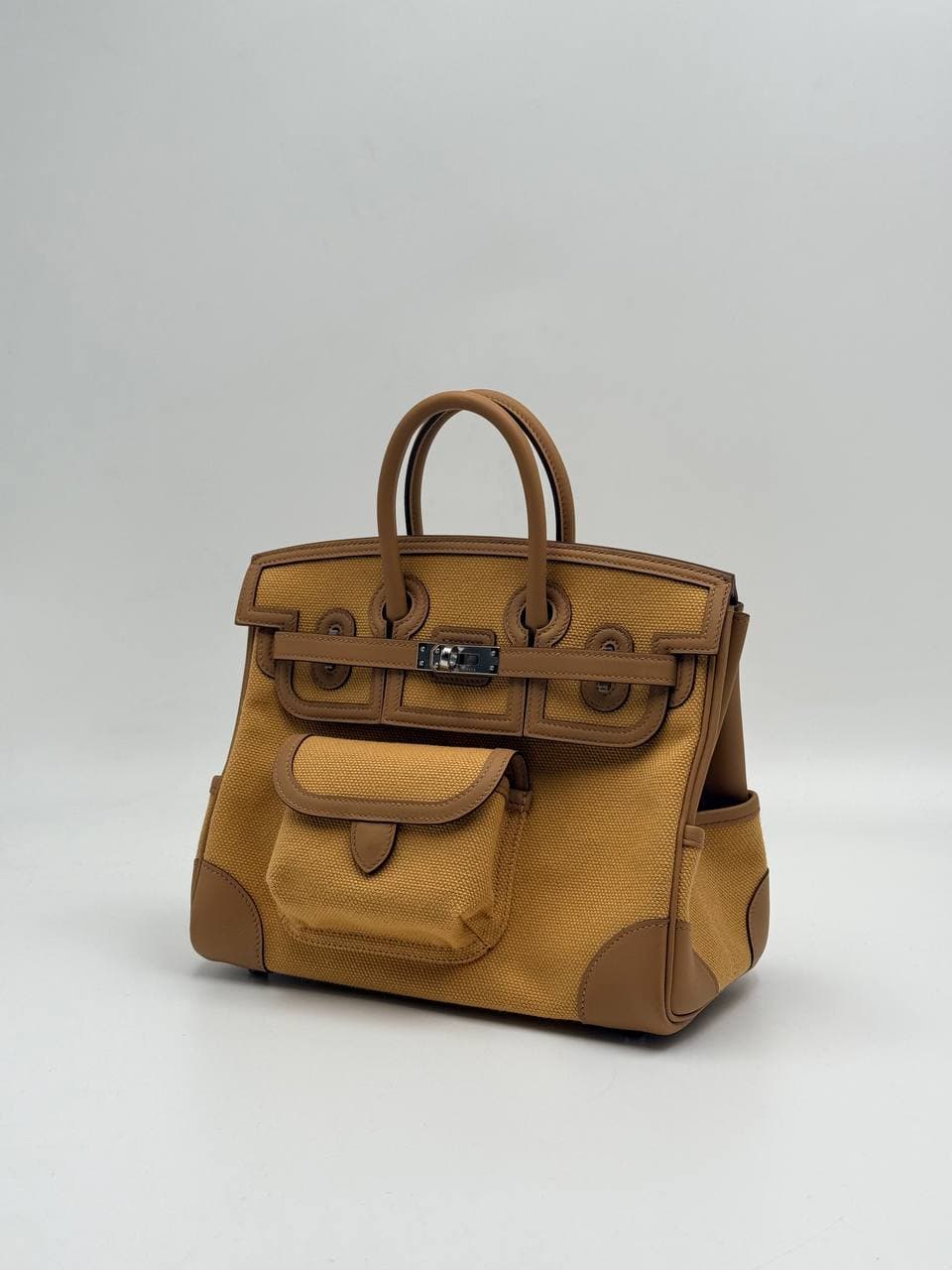 Hermès Birkin 25 Cargo Paille Biscuit front with flap pocket